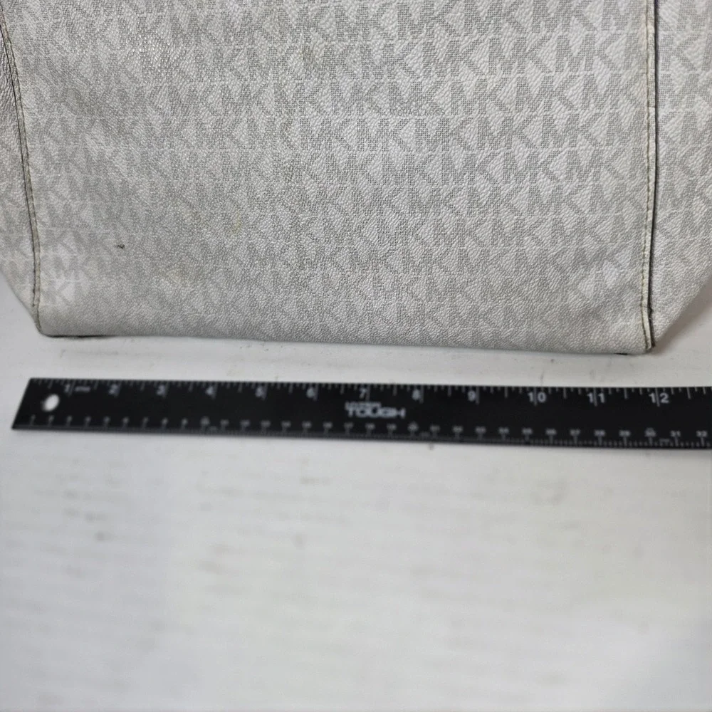 Michael Kors Voyager Medium White Signature Logo Tote Bag Shoulder‎ Bag